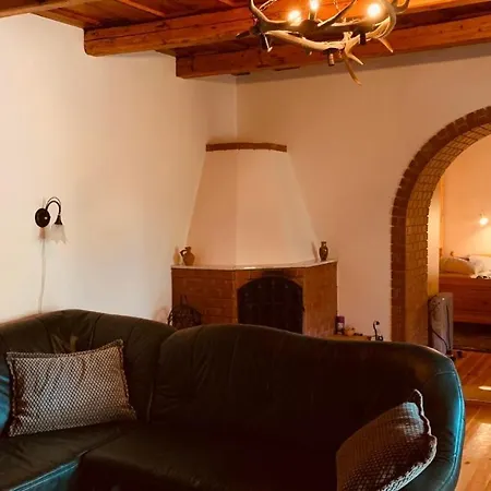 Henrietta Vendeghaz Apartment Domoszlo