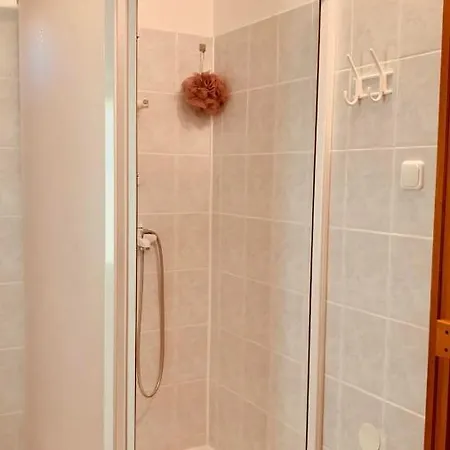 Apartament Henrietta Vendeghaz